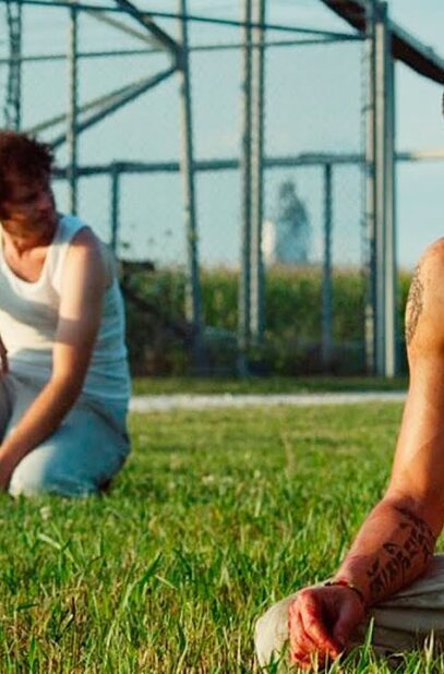 26-chelovek-uchastvuut-v-zhutkom-eksperimente-poluchaya-po-1000-dollarov-v-den-kratkij-pereskaz-attachment