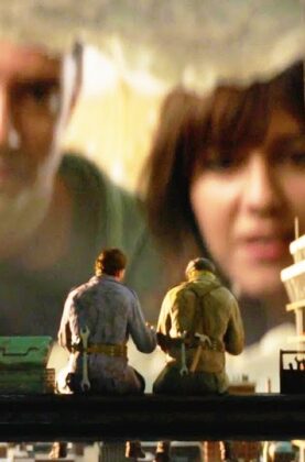 miniaturnye-ludi-i-goroda-zarozhdautsya-v-morozilnoj-kamere-attachment