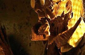 nomer-v-otele-ubivaet-za-chas.-skeptik-reshil-proverit-eto-i-stal-zalozhnikom-komnaty.-pereskaz-kino-attachment