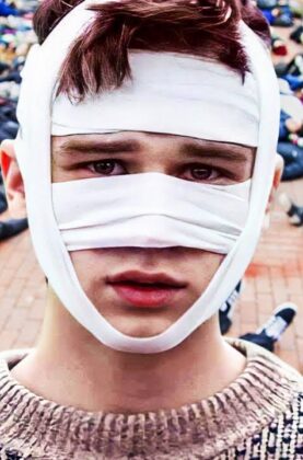 paren-nastolko-krasiv-chto-luboj-kto-posmotrit-na-nego-srazu-zhe-umrjot-kratkij-pereskaz-filma-attachment